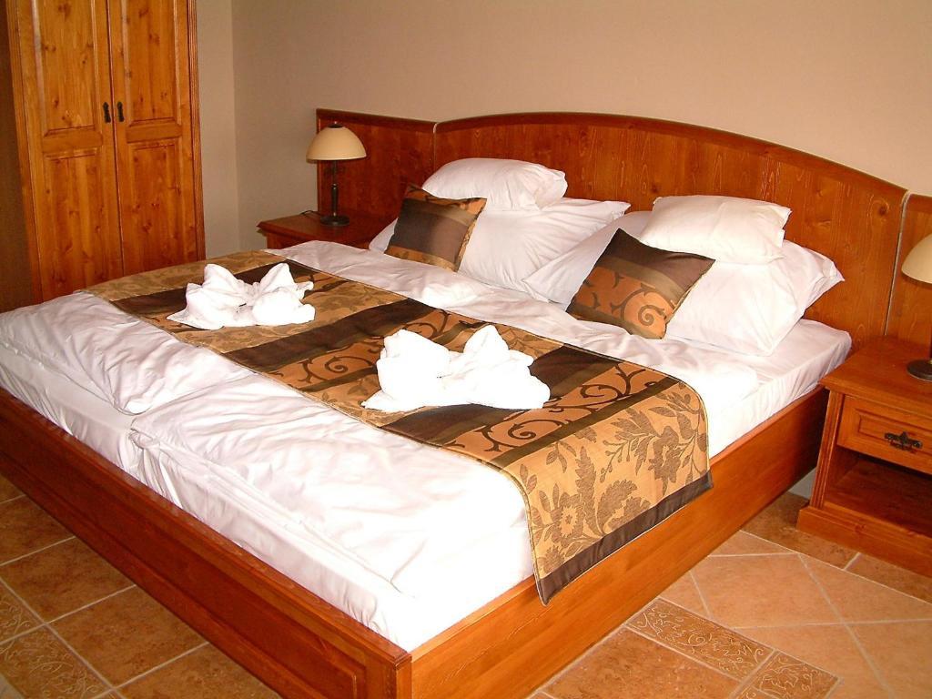 Demjén Egri Korona Borhaz Es Wellness Hotel חדר תמונה