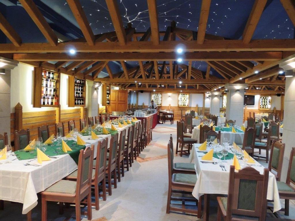 Demjén Egri Korona Borhaz Es Wellness Hotel מראה חיצוני תמונה